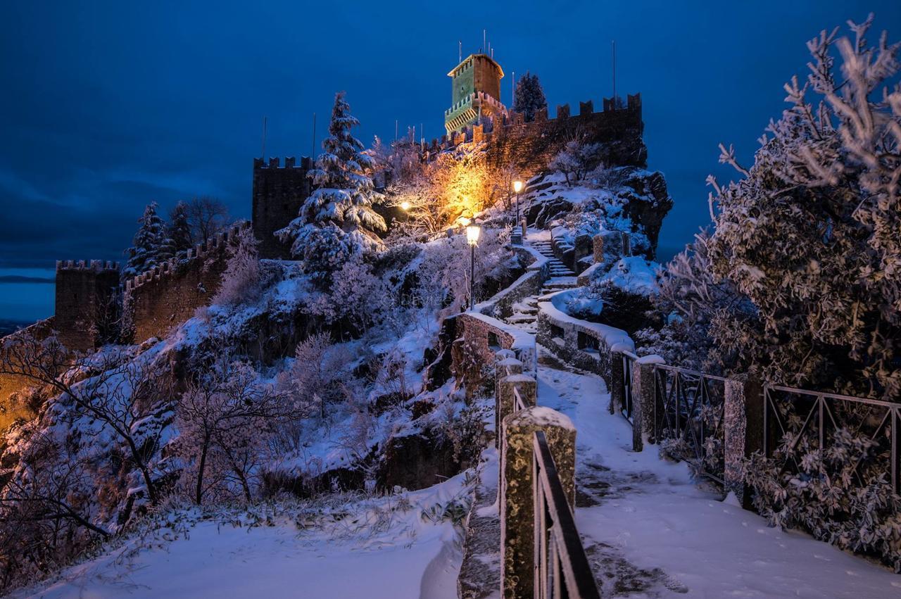 Hotel La Rocca San Marino Exterior foto